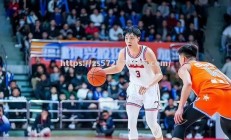 江南体育-广东宏远再胜山西，继续领跑