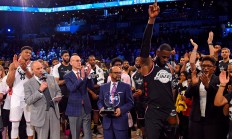 江南体育-NBA明星赛即将举行，球迷热烈期待