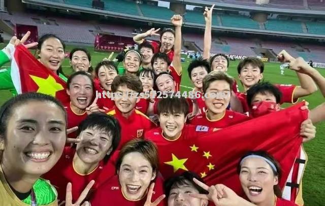 足球赛事中的精彩集锦，哪支球队将成为最闪耀之星？